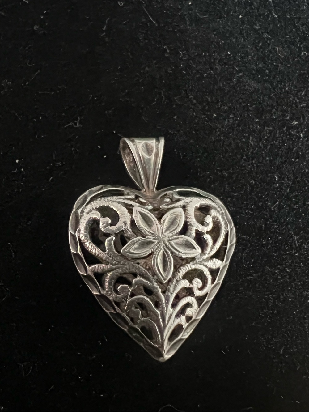 925 STERLING SILVER Filigree Heart Pendant with Floral Motif - Silver